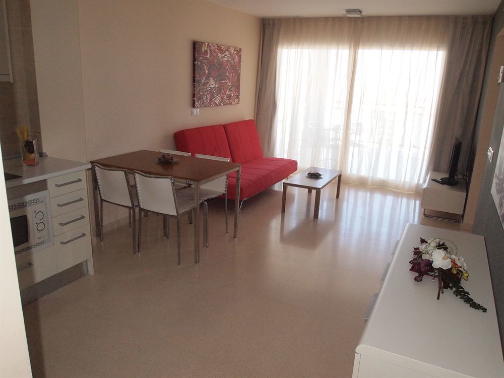 Apartamentos Europa House Sun Beach كوارذامار ذيل سيغورا المظهر الخارجي الصورة