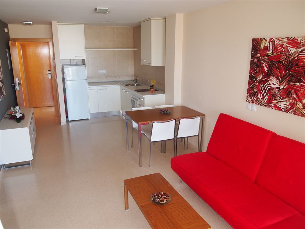 Apartamentos Europa House Sun Beach كوارذامار ذيل سيغورا المظهر الخارجي الصورة